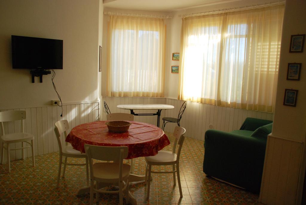 Taormina Isola Bella Apartment - Taormina Holidays מראה חיצוני תמונה