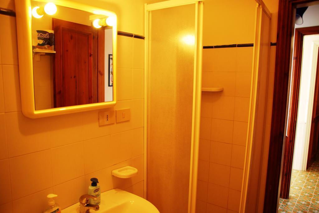 Taormina Isola Bella Apartment - Taormina Holidays חדר תמונה