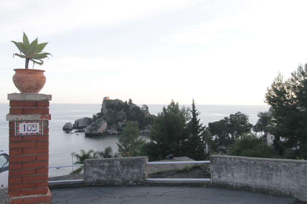 Taormina Isola Bella Apartment - Taormina Holidays מראה חיצוני תמונה
